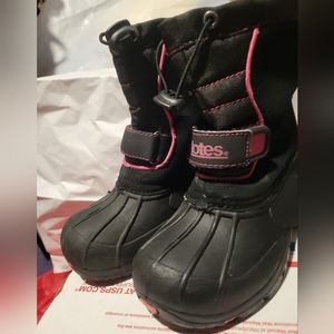 TOTES Pink and Black Girls size 12 Snow/Winter Weather Boots